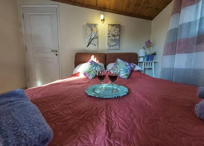 Corfu Cosy Penthouse With A View 公寓